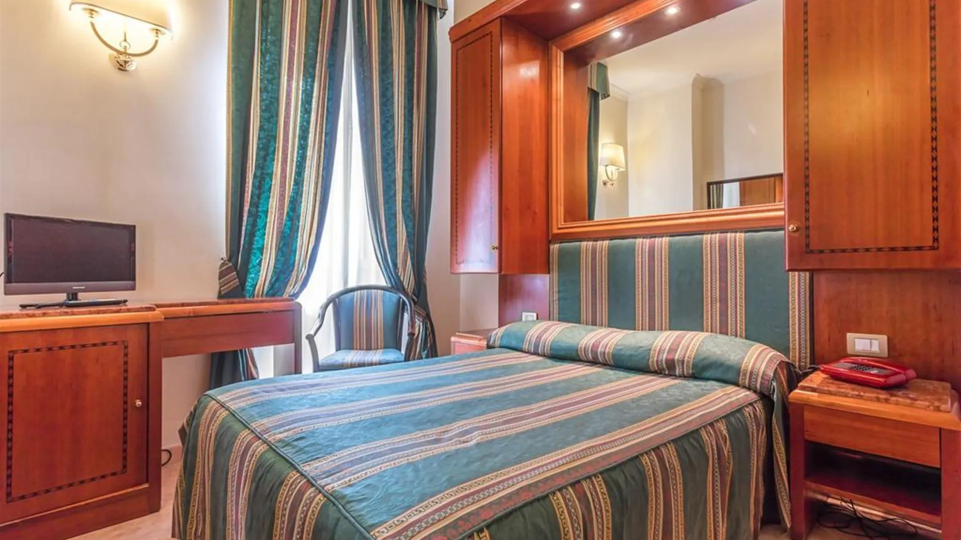 Raeli Hotel Archimede Rome Italy